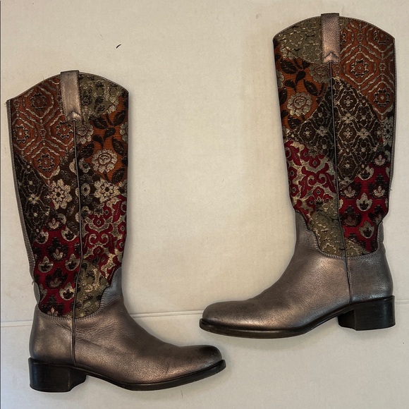 DONALD J PLINER WESTERN COUTURE COLLECTION WOMENS BOOTS SIZE 8